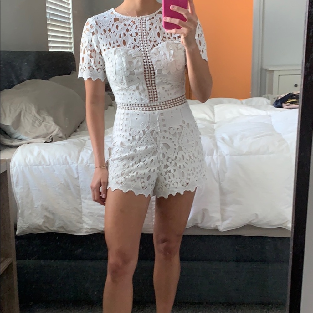 Ministry of style lace romper